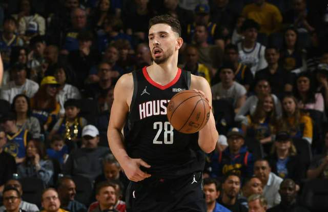 火箭队力克勇士锁定西部前五 申京爆发成关键先